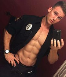 Geek Boys 40 5ba3555011a6a.jpg