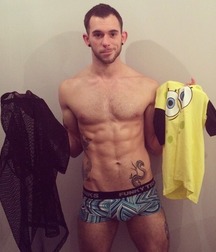 Geek Boys 40 5ba3555c2c526.jpg