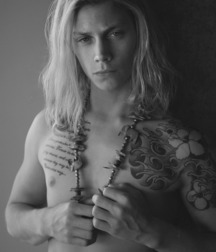 Long Hair Boys 51 5ba358bcc3bf7.jpg