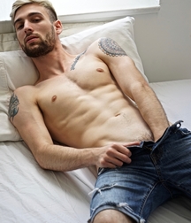 Tattoos 31 5ba36665dc1bf.jpg