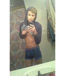 Undies 53 5bcaac10130fa.jpg