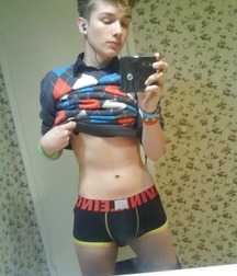 Undies 53 5bcaac8cd55b6.jpg