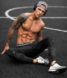 Sport Lads 45 5bcab9d05365f.jpg