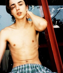 Long Hair Boys 52 5bcaccb325469.jpg