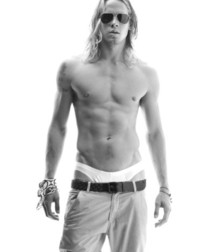 Long Hair Boys 52 5bcacce108d1f.jpg