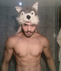 Geek Boys 42 5bcbcf71e33f5.jpg