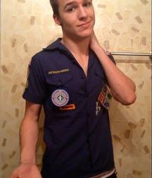 Geek Boys 43 5bcd1e5caddfe.jpg