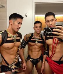 Geek Boys 43 5bcd1e99bd53c.jpg