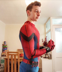 Geek Boys 43 5bcd1ed941f00.png