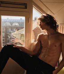 Long Hair Boys 54 5bcd21747d935.jpg