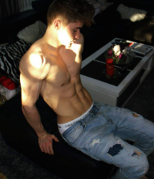 Twunks 48 5bcd24c7d0835.png