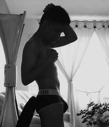 Undies 55 5bcd29c1067a5.jpg