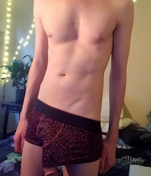 Undies 55 5bcd2a2dc8c13.jpg