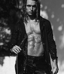Long Hair Boys 54 5bd668adc8f0a.jpg
