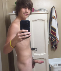 Long Hair Boys 55 5bdfad5e2d785.jpg