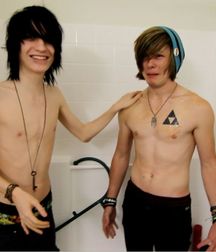 Long Hair Boys 55 5bdfad9e91fd4.jpg