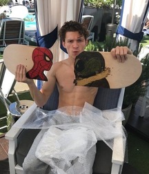 Sexy Tom Holland 5c9454a32879e.jpg
