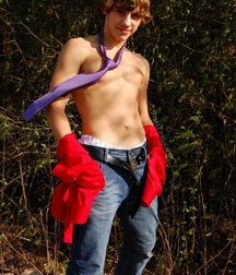 Sexy Longhaired Boy Set 5c94572ee04b7.jpg