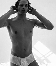 Long Hair Boys 56 5c946c8345cb9.jpg