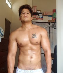 Geek Boys 44 5c9706adea564.jpg
