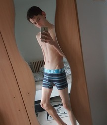 Skinny Boys 13 5c9707c9dbb9c.jpg