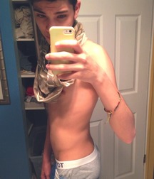 Skinny Boys 13 5c9707fa7a0ca.jpg