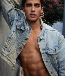 Male Sensuality 08 5c970fcc30b32.jpg