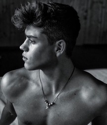 Male Sensuality 08 5c971013aab39.jpg