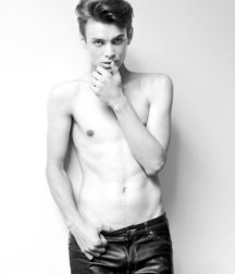 Male Sensuality 09 5c9c3a3764102.jpg