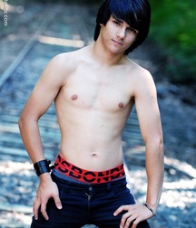 Long Hair Boys 58 5ca18e5a97d5d.jpg