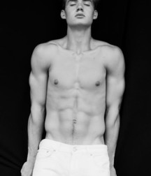 Male Sensuality 10 5ca2e0485ab55.jpg