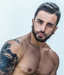 Tattoos 32 5ca5abb232e89.jpg