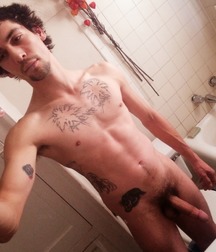Tattoos 32 5ca5abc794982.jpg