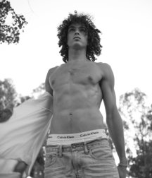 Long Hair Boys 58 5ca5adb7cbe52.jpg