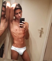 Undies 61 5cb92fdae44a4.jpg