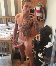 Tattoos 33 5cb931d850676.png