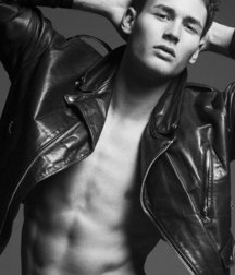 Male Sensuality 11 5cba5575b5864.jpg