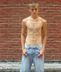 Skinny Boys 15 5cba5bd5adce6.jpg