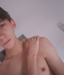 Skinny Boys 15 5cba5bd788174.jpg