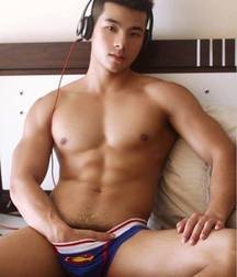 Geek Boys 46 5cba5f5fc3b1c.jpg