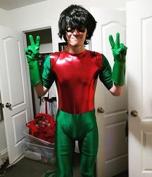 Geek Boys 46 5cba5f998c6d2.jpg