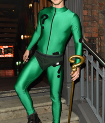 Geek Boys 46 5cba5fd40df57.png