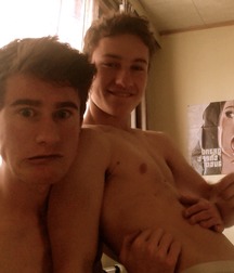 Bromance 13 5cbbb02d03ee0.jpg