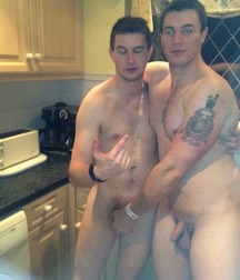 Bromance 13 5cbbb06c3dfce.jpg