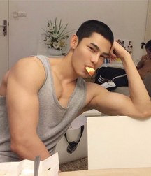 Male Sensuality 12 5cc23bfda07a0.jpg