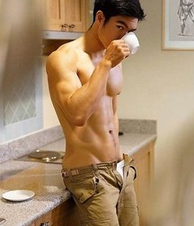 Male Sensuality 12 5cc23bfece335.jpg