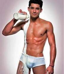 Undies 62 5cc3c67290a25.jpg