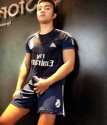 Sport Lads 48 5cc3c914627a1.jpg