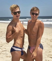 Banana Boys 06 5cc522fbed775.jpg
