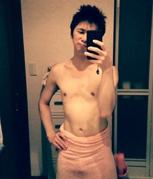 Skinny Boys 16 5cc52e593f3ca.jpg